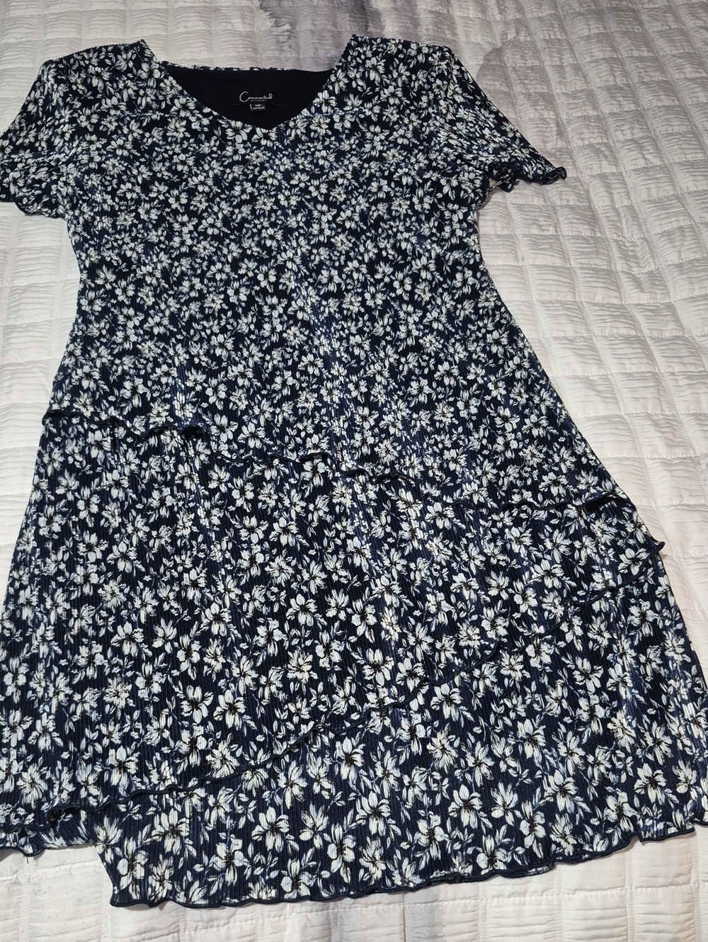connected apparel Navy and White Floral Short Sleeve Dress